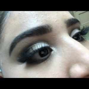 Meet your Posher, Glenis